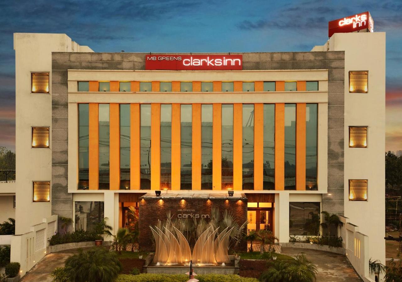 M B Greens Clarks Inn Moradabad Exterior foto